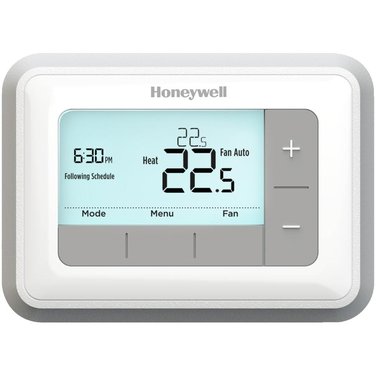 HONEYWELL HOME5-1-1 Day Programmable Thermosta