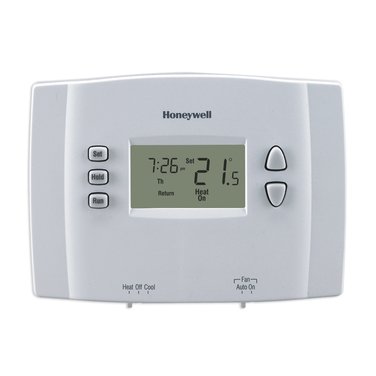 HONEYWELL HOME1 Week Programmable Thermostat